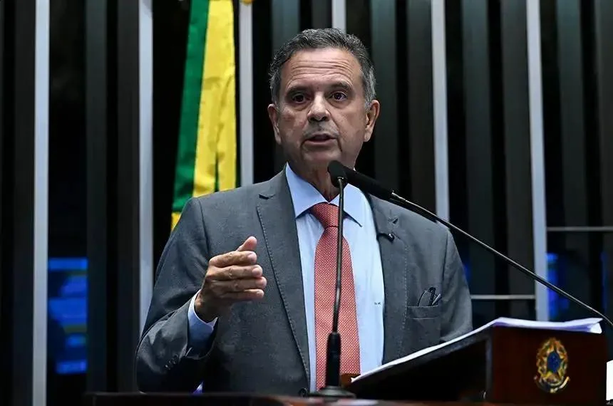 Marinho critica troca de membros na CPI e pede rejeição de Messias ao STF