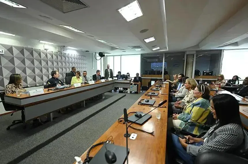 Preconceito e falta de acessibilidade travam emprego de pessoas autistas
