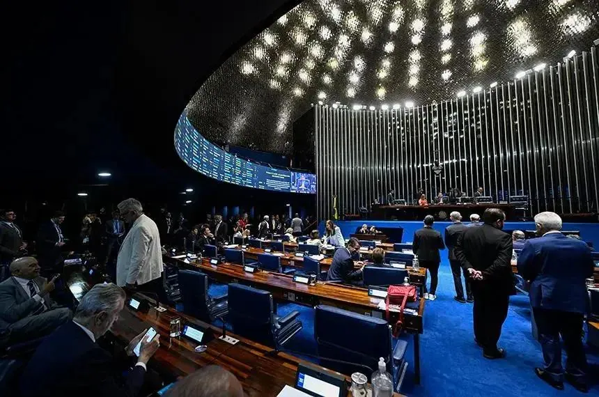 Senado debate diretrizes para atividades de inteligência no Brasil