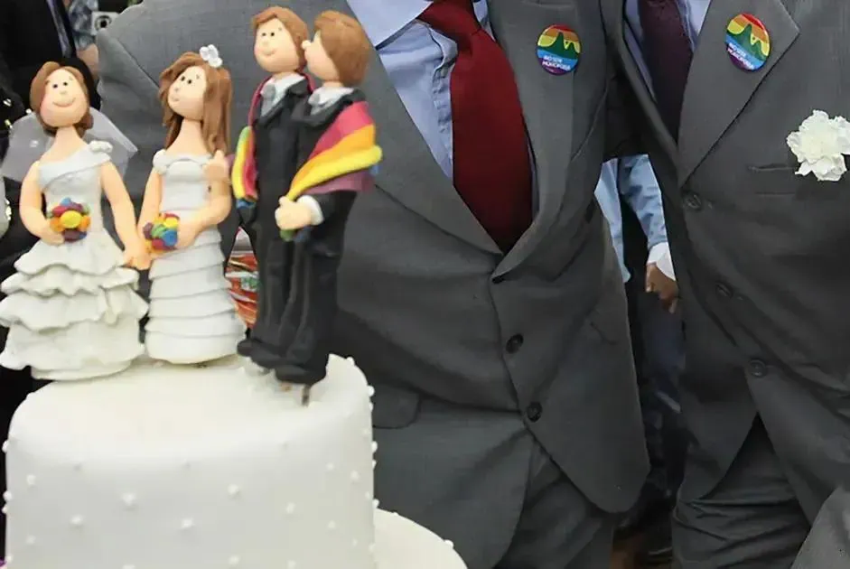 Decisão do STF sobre união homoafetiva completa 15 anos — avanços e impactos