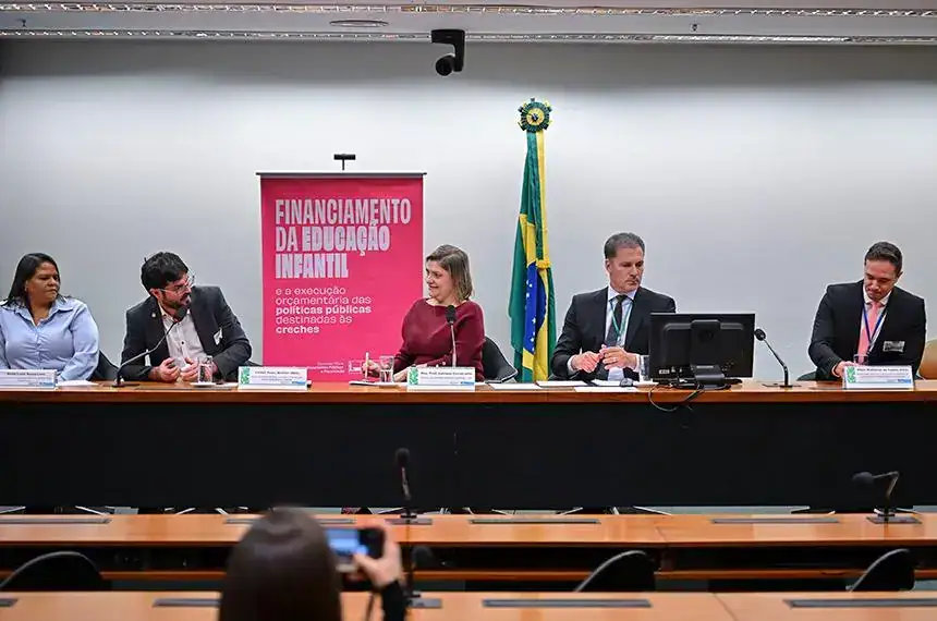 Especialistas pedem mais recursos para fortalecer a educação infantil