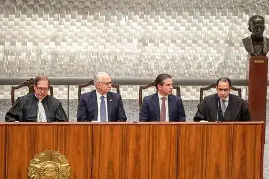 Simonetti participa da posse de Salomão e Mauro Campbell no STJ