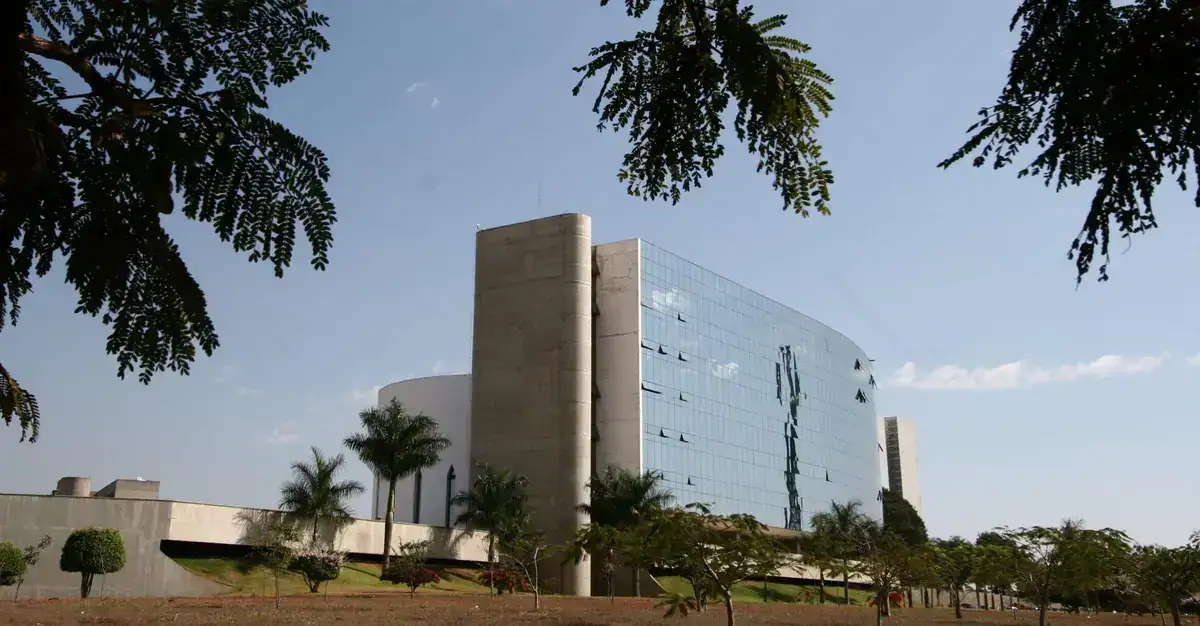 STF rejeita pedido e mantém pena de integrante da cúpula do PCC