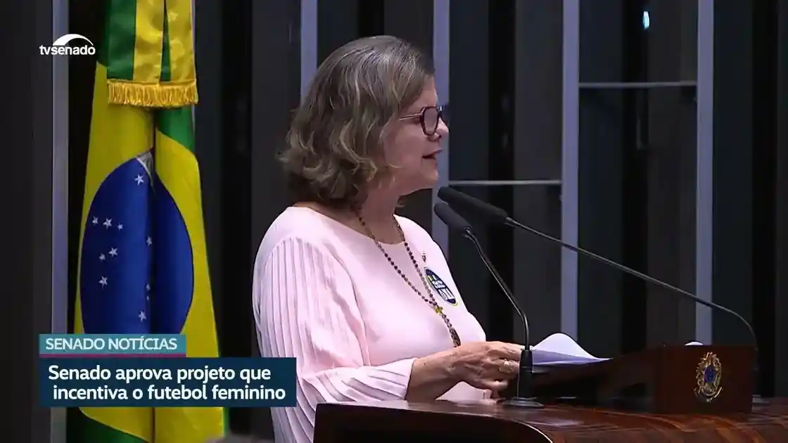 Senado aprova projeto que incentiva profissionalização do futebol feminino