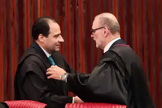 Simonetti destaca experiência de Sebastião Reis Júnior na posse no TSE
