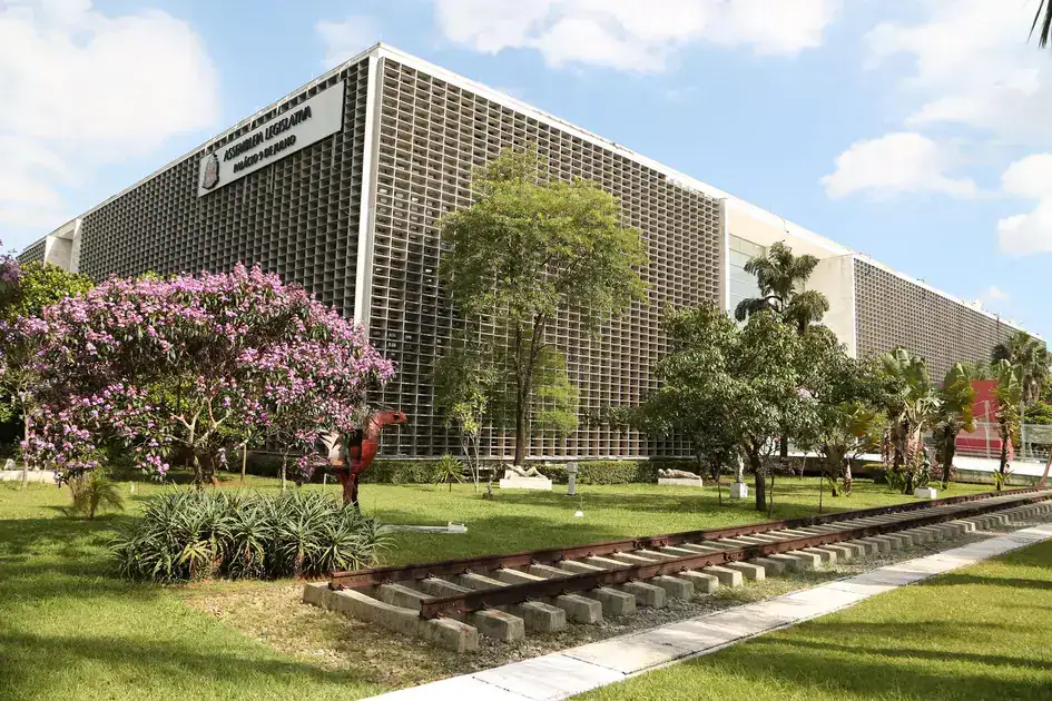 STF confirma regra da Alesp que permite relator especial em comissões