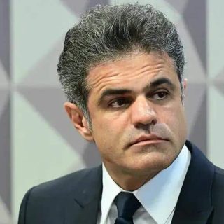 Alfaiate dos famosos é apontado como elo em esquema de lavagem de dinheiro