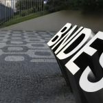 BNDES amplia acesso de PcDs em concursos após acordo com o MPF