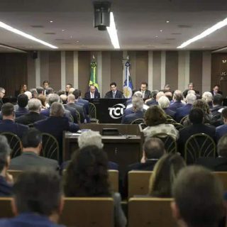 Câmara aprova PEC que garante a permanência dos Tribunais de Contas