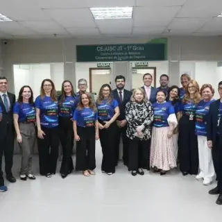 Campanha solidária abre Semana Nacional da Conciliação com times locais