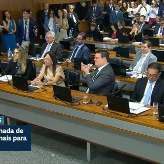 CCJ aprova PEC que reduz jornada da enfermagem para 36 horas semanais