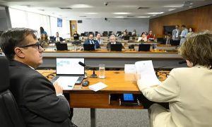 CDH indica reforço da vacinação para bebês prematuros no SUS