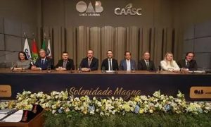 Cerimônia de Entrega das Medalhas Nereu Ramos e João Baptista Bonnassis em SC