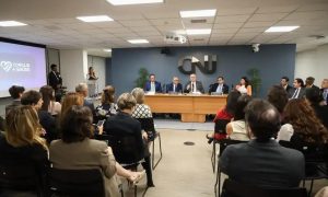 CNJ firma acordos para ampliar conciliação e reduzir judicialização na saúde