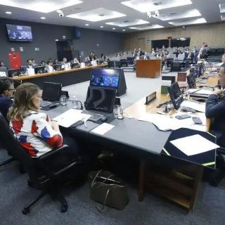 CNJ investiga desembargadora por declarações agressivas e político-partidárias