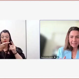 Lei que regulamenta o direito na Justiça Brasileira discutida em webinar do Direito Hoje Notícias com especialistas.