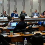 Cotas em residência médica dividem opiniões em debate no Senado