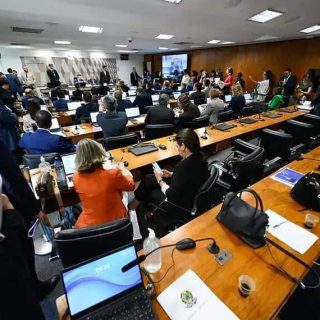 CPMI do INSS investiga fraudes por meio de intermediários no órgão