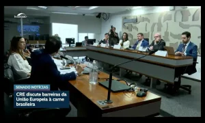 CRE amplia esforço e debate ações contra barreiras da UE à carne brasileira