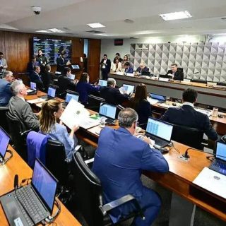 Deputado Edson Cunha de Araújo convocado pela CPMI do INSS