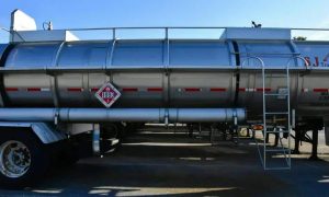 Empresa condenada a indenizar motorista por diploma falso de treinamento