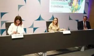 Estratégias Articuladas no Combate à Corrupção são Debatidas em Seminário