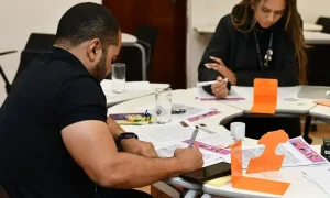 Estudantes debatem democracia digital e propostas para redes mais saudáveis