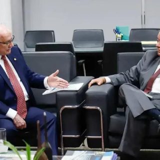 Evolução da Indústria Brasileira: Diálogos entre STF e CNI sobre Tributação