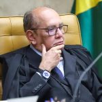 Gilmar Mendes defende julgamento de Bolsonaro em conferência na Itália
