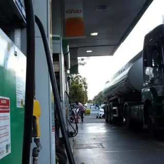 Governo implanta MP para baratear diesel e garantir piso do frete