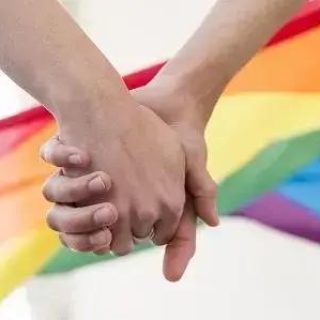Hotel em Brasília condenado por discriminação a trabalhador LGBTQIA+