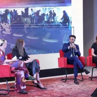 Imprensa Relembra Ataques de 8 de Janeiro de 2023 em Evento do STF