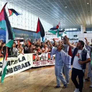 Manifestantes em Bilbao condenam ação policial contra ativistas da flotilha