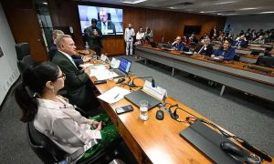 Moratórias da soja e do boi prejudicam produtores, dizem debatedores