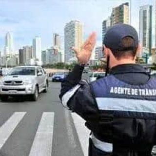 Motorista recebe indenização de R$ 3 mil por autuação tendenciosa