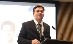 O papel dos conselhos profissionais em debate no Fórum do CFM