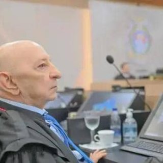 OAB homenageia desembargador Domingos Jorge Chalub Pereira por aposentadoria