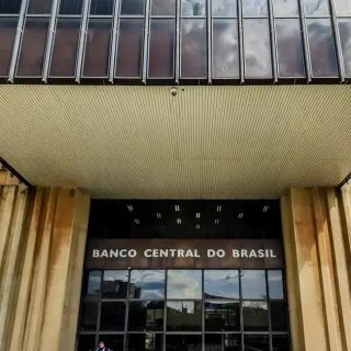 PDT questiona STF sobre resolução que autoriza débitos automáticos entre bancos