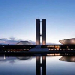 PEC 38/2025 é apresentada na Câmara: desafios e mudanças na administração pública