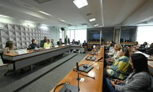 Preconceito e falta de acessibilidade travam emprego de pessoas autistas