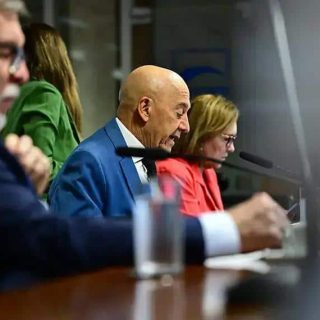 Senado aprova acesso à água potável nas escolas públicas