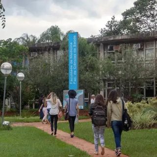 Senado avança em projeto que cria exame de proficiência em medicina