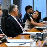 Senado debate fim da propaganda das bets com influenciadores e atletas