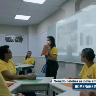 Senado homenageia sistema S em evento de reconhecimento às entidades do sistema com palestra e debate. Mulheres participam de formação, destacando a importância do selo de qualidade e compromisso social das organizações.