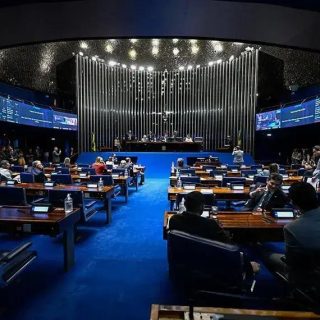 Senado vota reajuste salarial para policiais do DF e novos cargos no TRF5