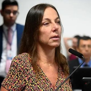 Senadores Cobram Aceleração na Entrega de Materiais para Deficientes Visuais