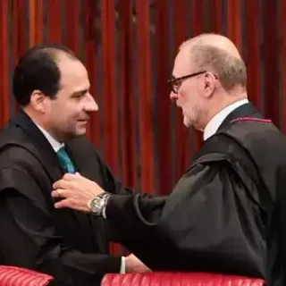 Simonetti destaca experiência de Sebastião Reis Júnior na posse no TSE