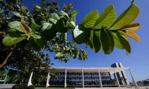 STF autoriza retomada da cobrança da taxa ambiental em Jandira (SP)