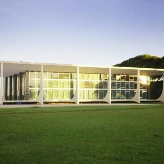 STF decidirá sobre contribuição previdenciária do 13º salário em aviso prévio