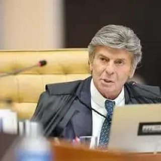 STF garante acesso à defesa em denúncia de tráfico de drogas
